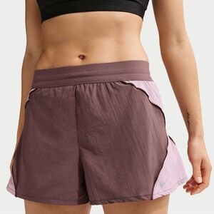 Nike Women's Swift Repel High-waisted Brief Lined Running Shorts sz LRG